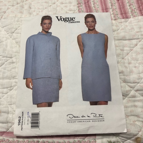 Oscar de la Renta Vogue pattern 1962-14-16-18. Cut to 18. Dress and overcoat - Picture 6 of 7